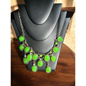 Vintage Green Gemstone Statement Necklace – Cascading Gold-Tone Design with Rhin